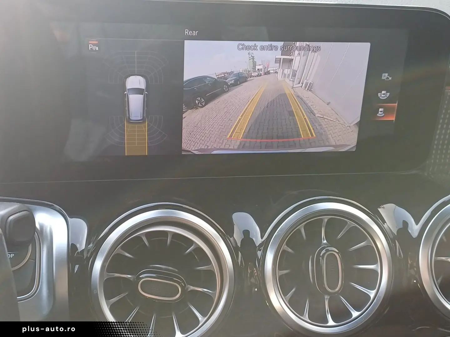 MERCEDES-BENZ GLB 200 1.3 benzina 163CP 7 locuri