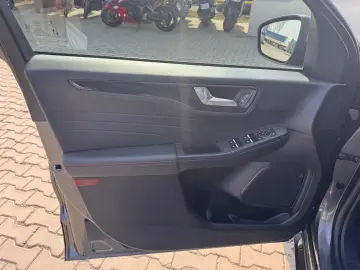 FORD Kuga 2.5 Duratec FHEV AWD ST-Line