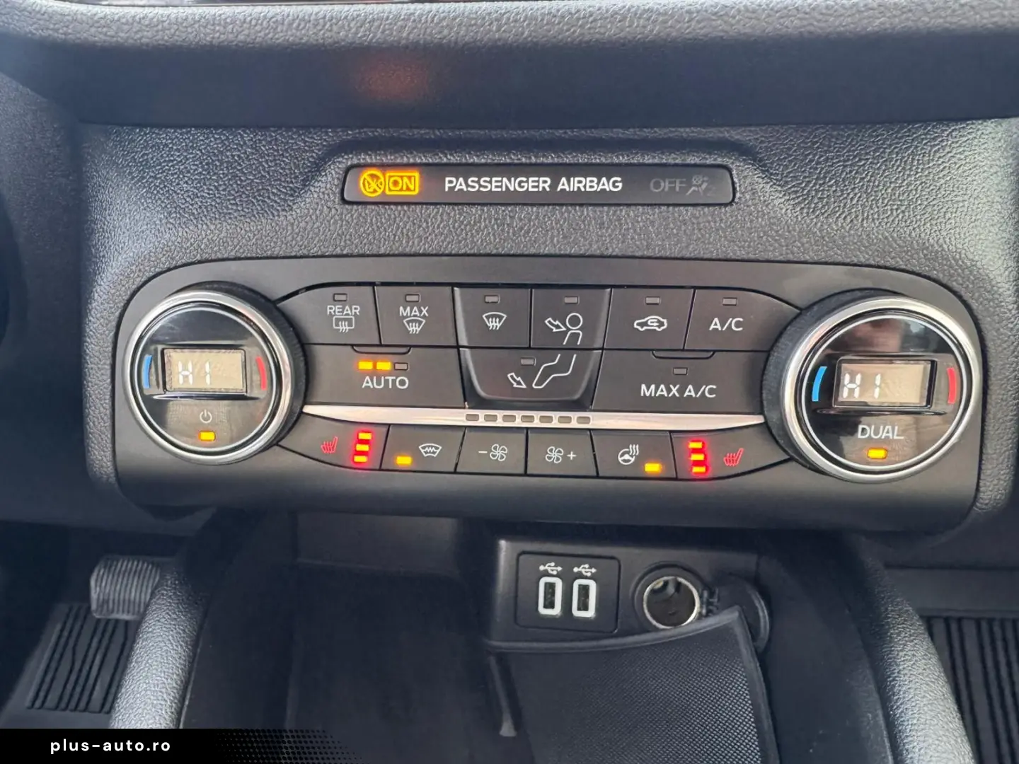 FORD Kuga 2.5 Duratec FHEV AWD ST-Line