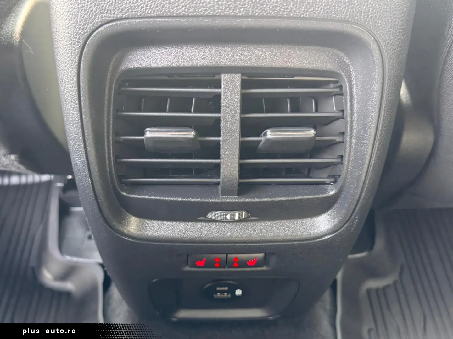 FORD Kuga 2.5 Duratec FHEV AWD ST-Line