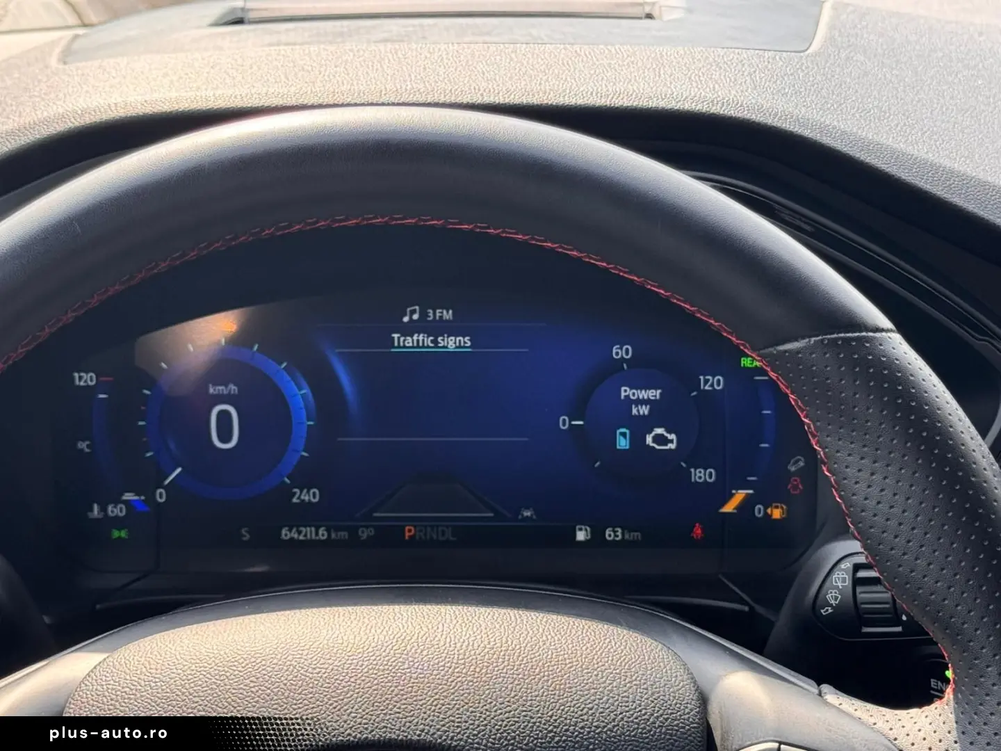 FORD Kuga 2.5 Duratec FHEV AWD ST-Line