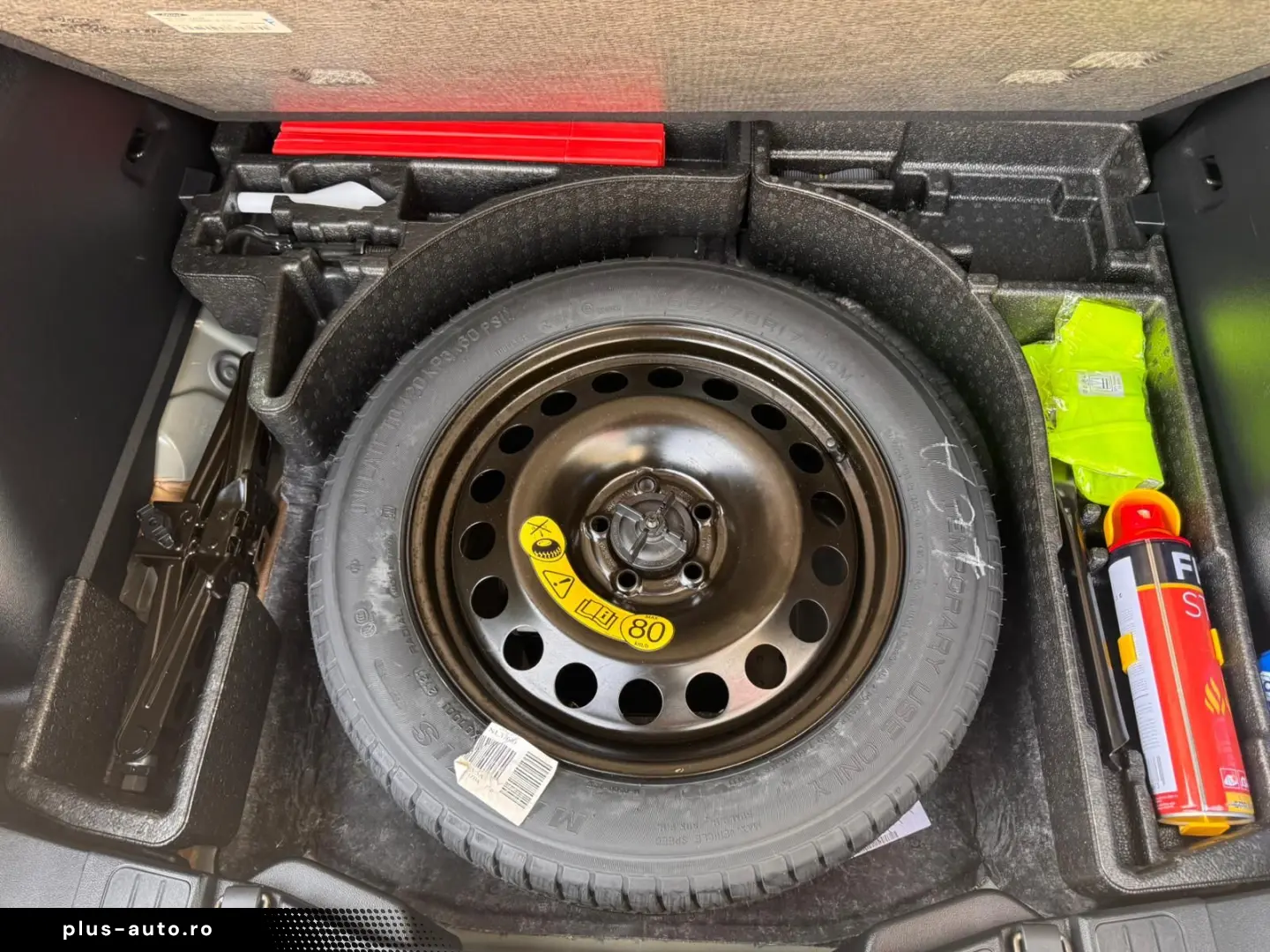 FORD Kuga 2.5 Duratec FHEV AWD ST-Line