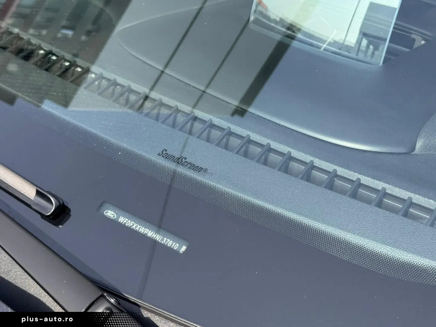 FORD Kuga 2.5 Duratec FHEV AWD ST-Line