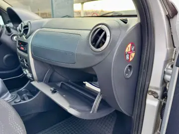 Dacia Sandero-Stepway Gen-I-2009-2012