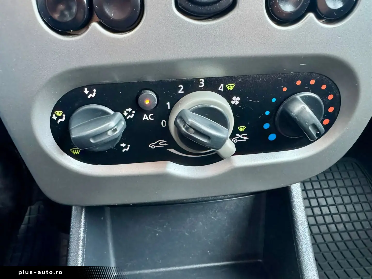 Dacia Sandero-Stepway Gen-I-2009-2012