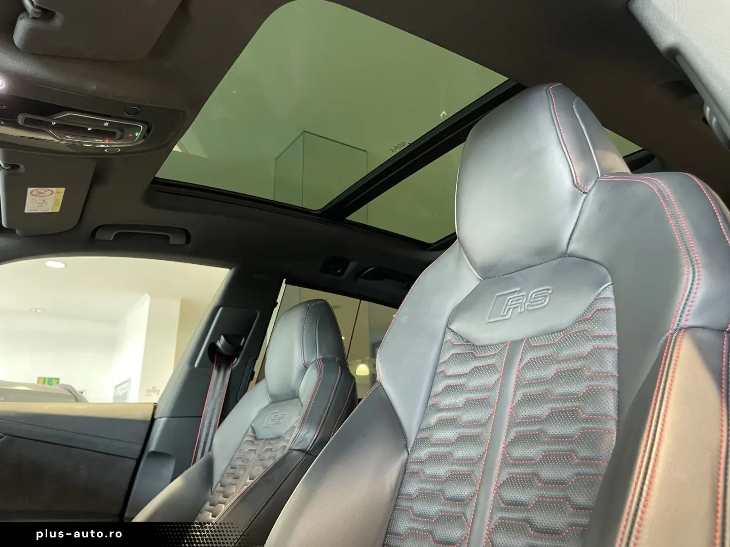 AUDI RSQ8 4.0TFSI quattro4M  V8 PANO B&O HUD