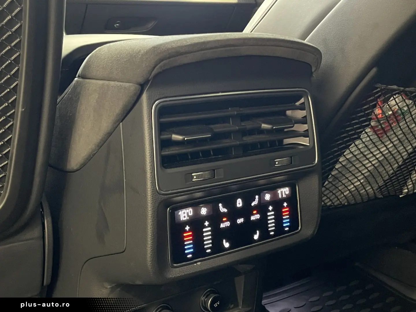 AUDI RSQ8 4.0TFSI quattro4M  V8 PANO B&O HUD