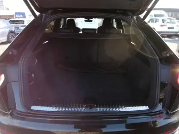 AUDI RS Q8 4.0 TFSI quattro PANO MATRIX STANDHZG AHK