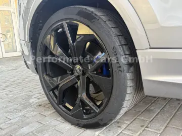 AUDI RSQ8 4.0 TFSI Quattro   Voll   Keramic   NP 186k