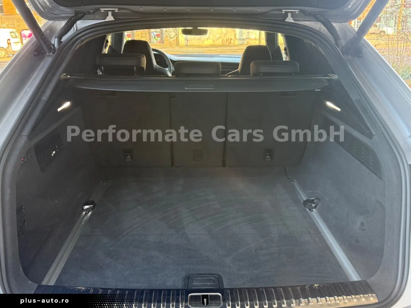 AUDI RSQ8 4.0 TFSI Quattro   Voll   Keramic   NP 186k