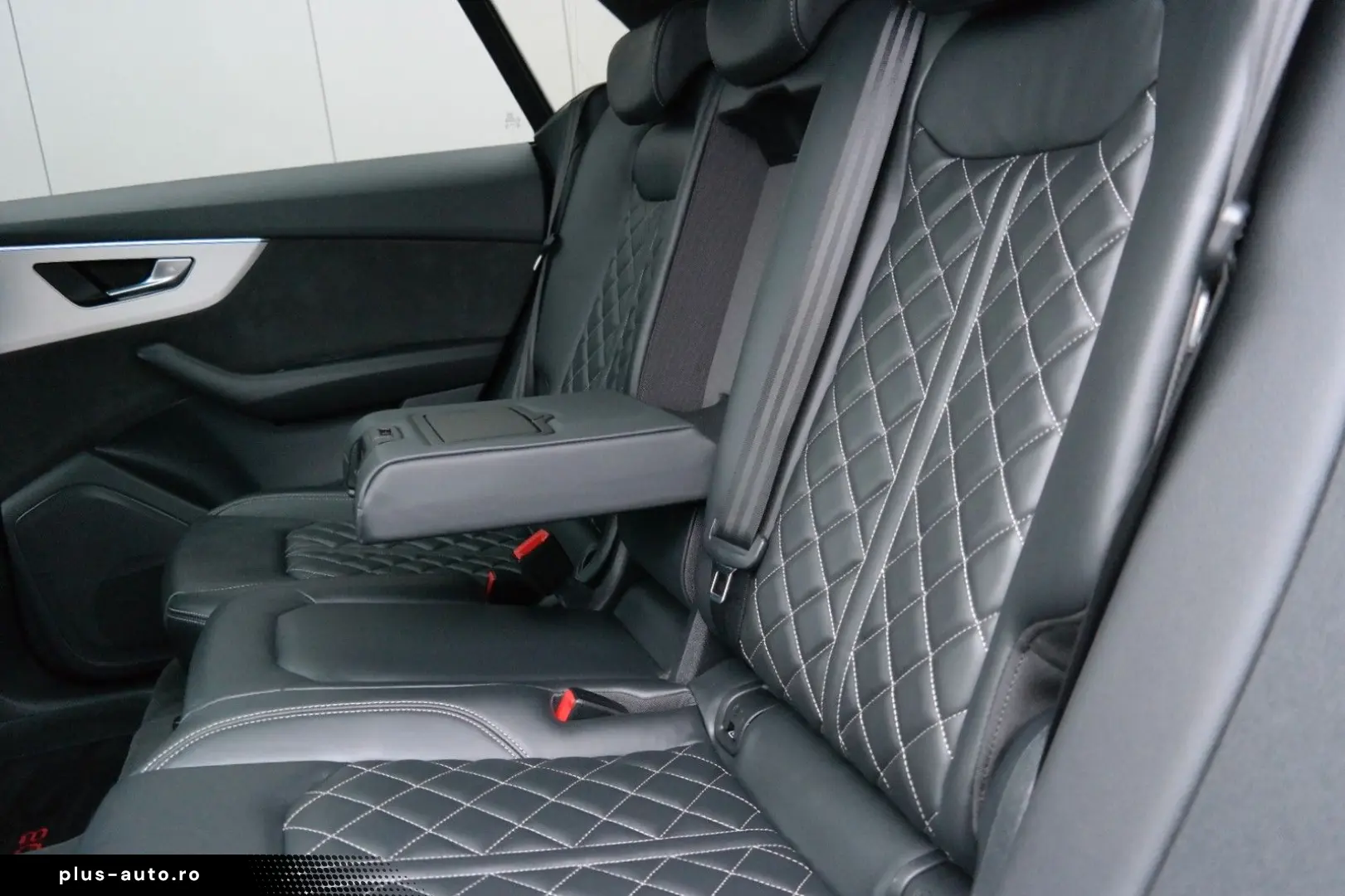 AUDI Q8 55 quattro competition-plus 2x S-Line Matrix