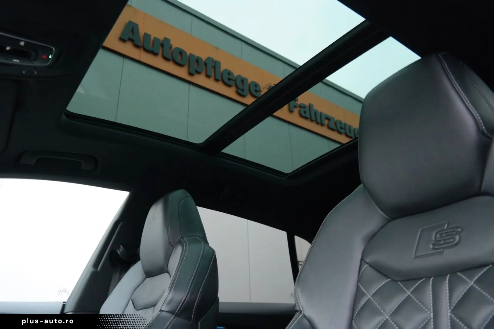 AUDI Q8 55 quattro competition-plus 2x S-Line Matrix