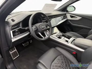 AUDI Q8 50 TDI qu. tiptr. - S line - PANO - AHK - B&O