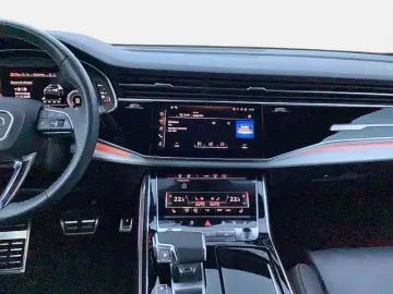 AUDI Q8 50TDI quattro HD Matrix LED Scheinwerfer  Nav