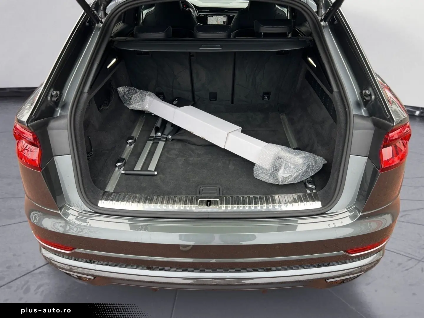 AUDI Q8 50 TDI quattro competition plus HD-Matrix AHK