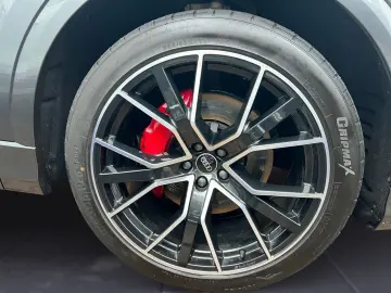 AUDI Q8 50 TDI quattro competition plus HD-Matrix AHK