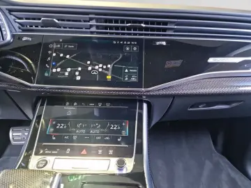 AUDI Q8 50 TDI quattro tiptronic S-line Panorama