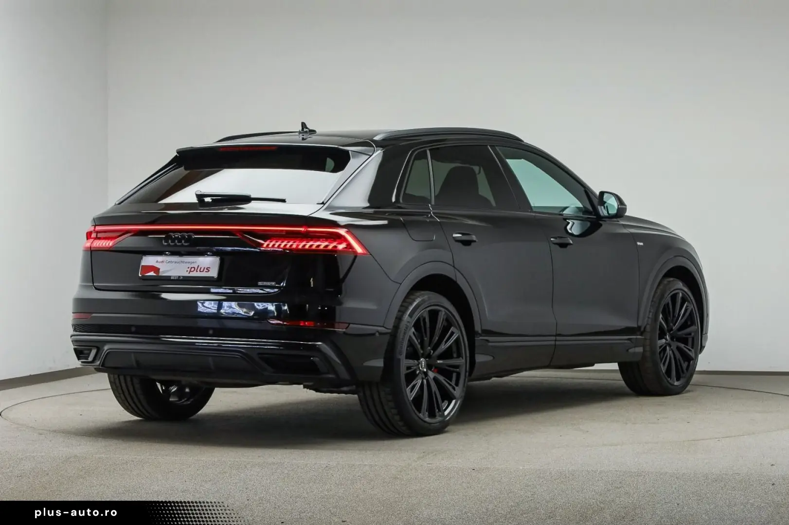 AUDI Q8 50 TDI 3 x S line AHK  Pano  Assist  HUD  B&O