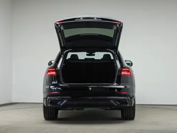 AUDI Q8 50 TDI 3 x S line AHK  Pano  Assist  HUD  B&O