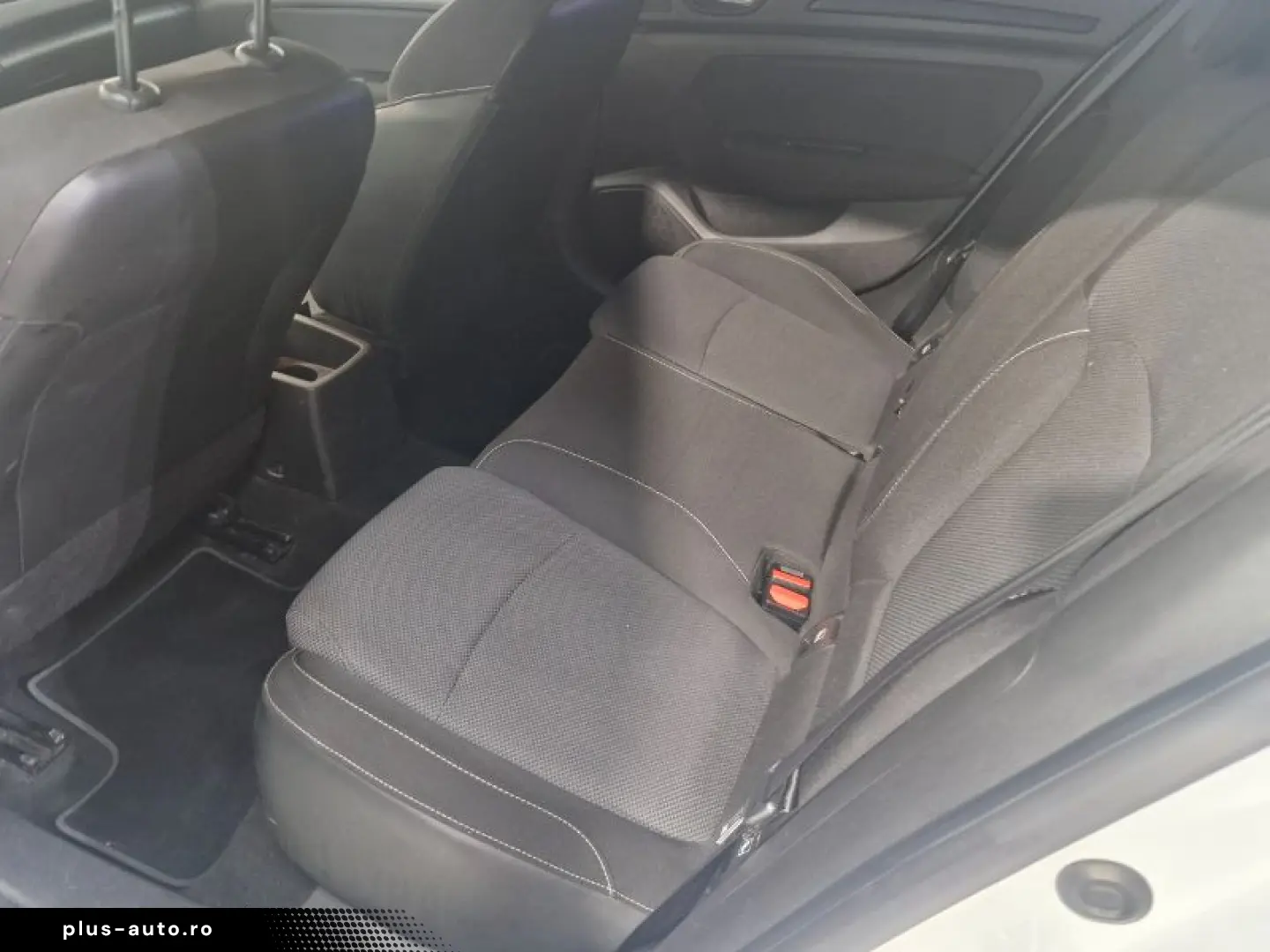 RENAULT MEGANE RFB LE2