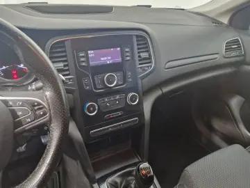 RENAULT MEGANE RFB LE2