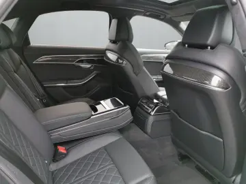 AUDI S8 TFSI tiptronic  PANO HUD AHK STANDHZG. SERVO