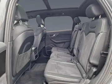 AUDI Q7 55 TFSI qu S line MATRIX AHK PANO STHZG B&O