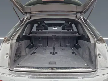 AUDI Q7 55 TFSI qu S line MATRIX AHK PANO STHZG B&O