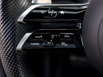 Mercedes Benz GLC 300d 4 Matic Burmaster Ventilatie