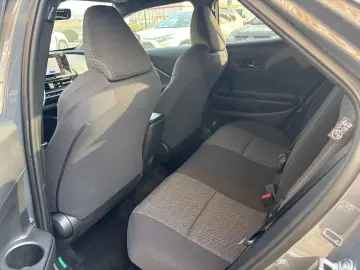 TOYOTA C-HR DYNAMIC 2.0 FWD HEV