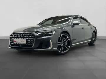 AUDI S8 LM21 PANO STANDH