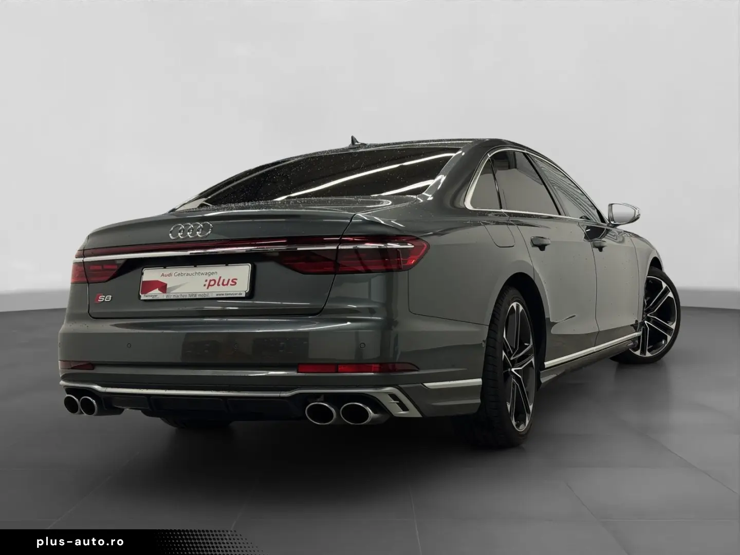 AUDI S8 LM21 PANO STANDH