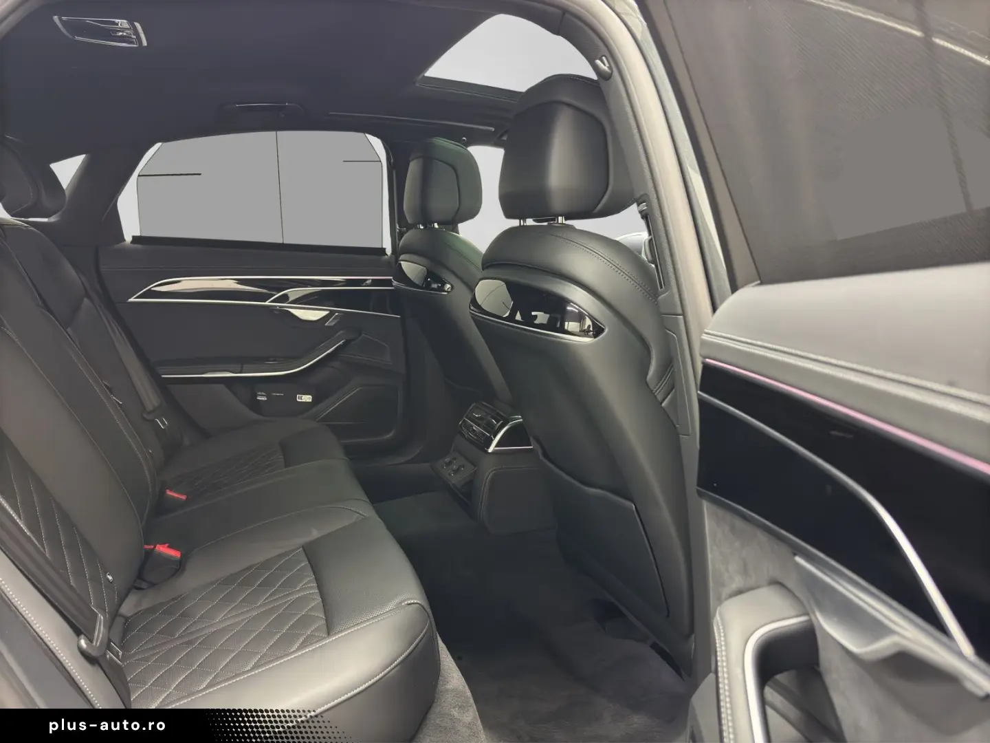 AUDI S8 LM21 PANO STANDH