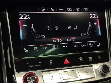 AUDI S8 LM21 PANO STANDH