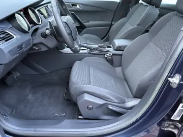 508 sw AUTOMAT panoramic  HUD  navigatie  LED xenon  RAR