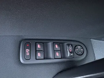 508 sw AUTOMAT panoramic  HUD  navigatie  LED xenon  RAR