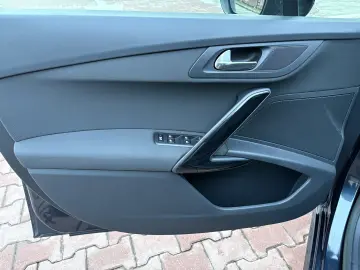 508 sw AUTOMAT panoramic  HUD  navigatie  LED xenon  RAR