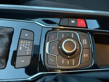 508 sw AUTOMAT panoramic  HUD  navigatie  LED xenon  RAR