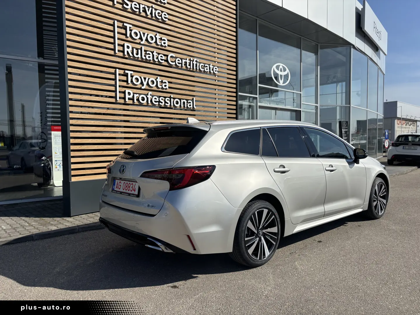 TOYOTA COROLLA TS 1.8 DYNAMIC  HEV