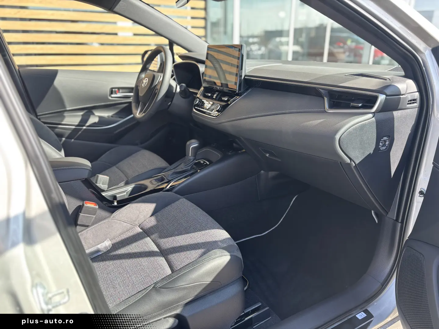 TOYOTA COROLLA TS 1.8 DYNAMIC  HEV