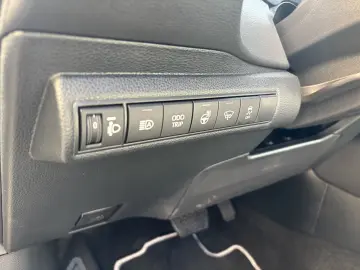 TOYOTA COROLLA TS 1.8 DYNAMIC  HEV