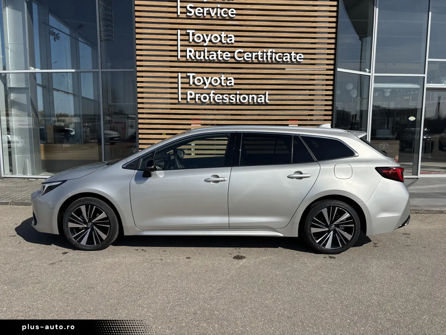 TOYOTA COROLLA TS 1.8 DYNAMIC  HEV