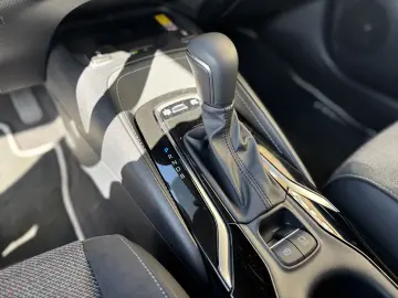 TOYOTA COROLLA TS 1.8 DYNAMIC  HEV