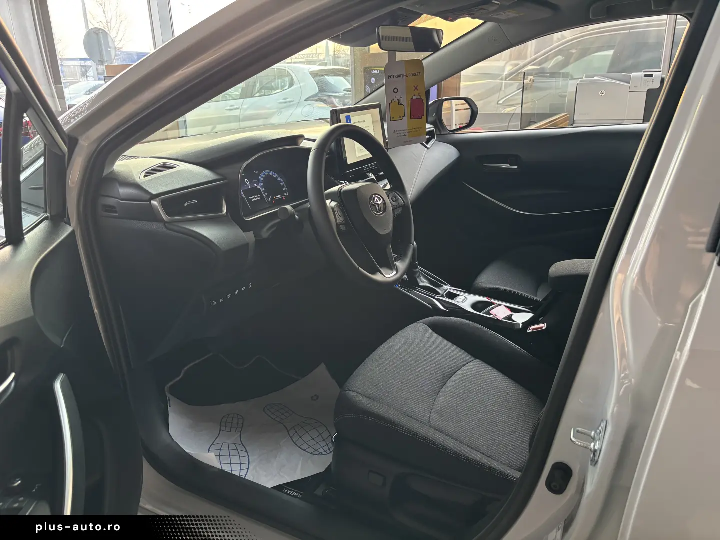 TOYOTA COROLLA SEDAN 1.8 HEV