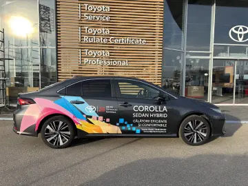 TOYOTA COROLLA SEDAN DYNAMIC 1.8 HEV