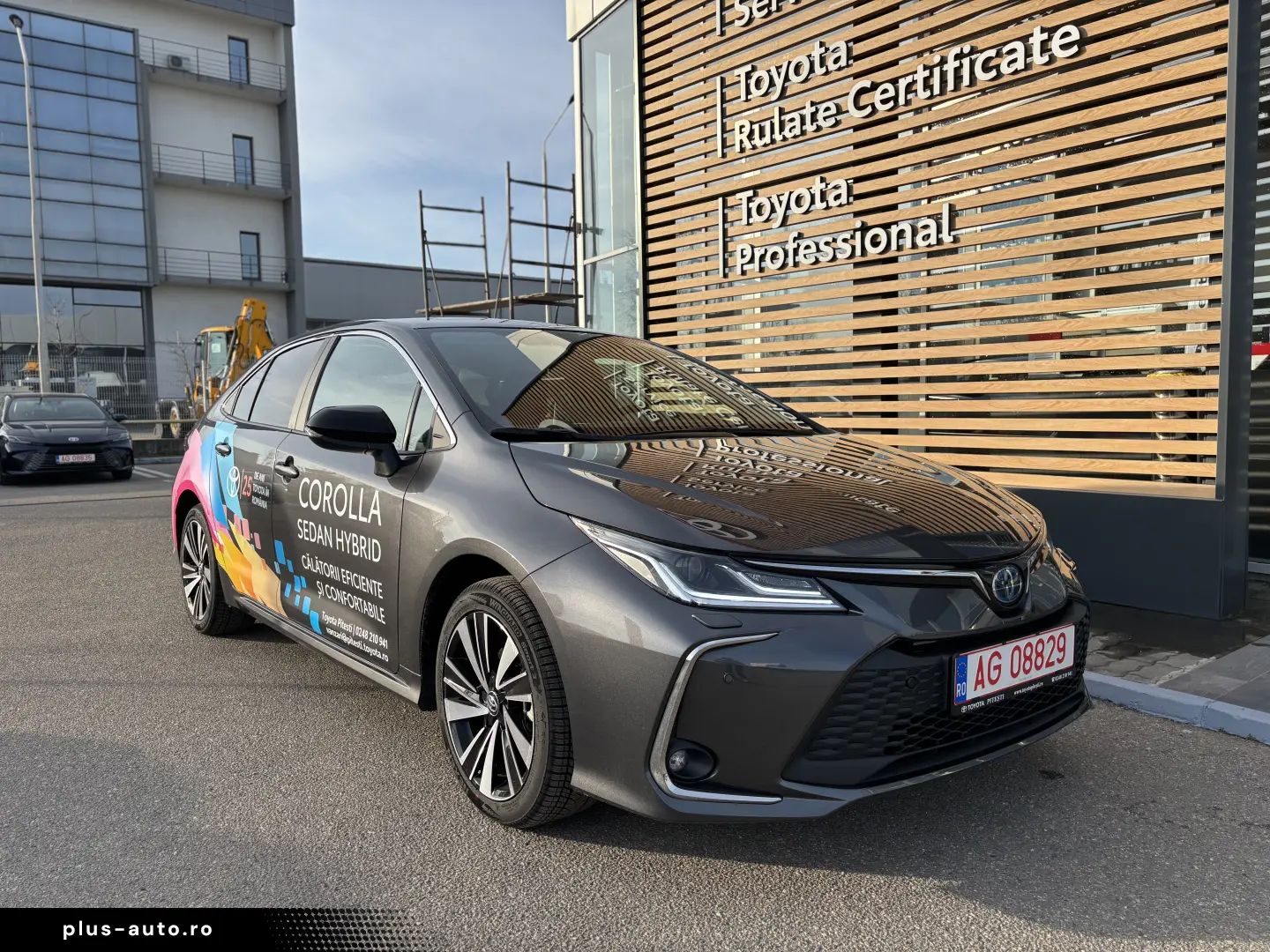 TOYOTA COROLLA SEDAN DYNAMIC 1.8 HEV