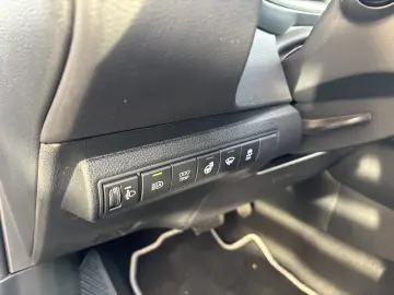 TOYOTA COROLLA SEDAN DYNAMIC 1.8 HEV