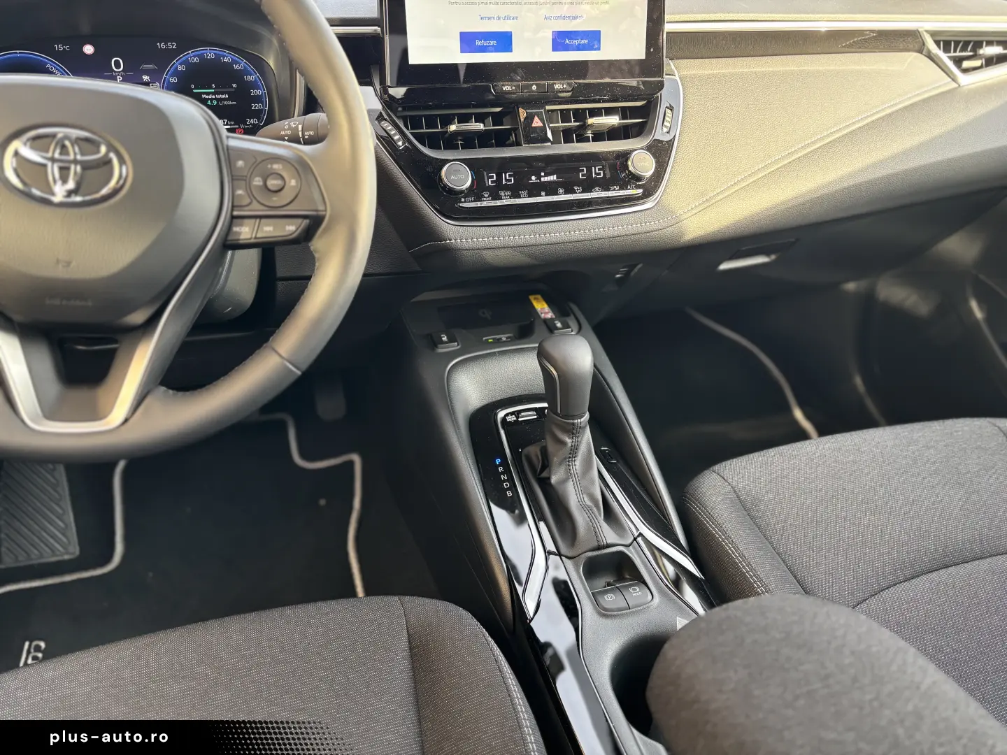 TOYOTA COROLLA SEDAN DYNAMIC 1.8 HEV