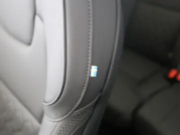 VOLVO XC90 T8 Plus Dark Plug-In Hybrid LuftFw  SD 360