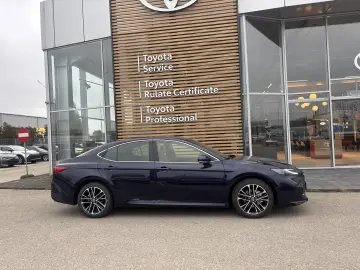 TOYOTA CAMRY 2.5 HEV EXECUTIVE
